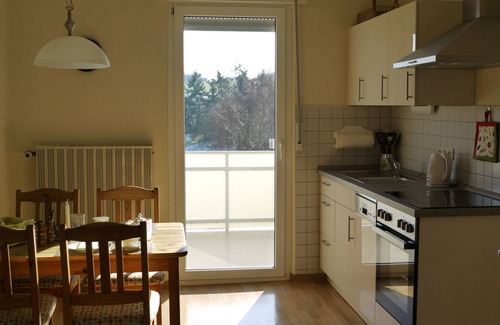 Starkenburg Apartment | Pet-Friendly Holiday House with Pool and Breakfast Included