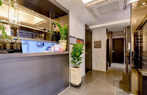 Jinhae Hotel | Budget-Friendly French Code Hotel with Hot Tub & Breakfast