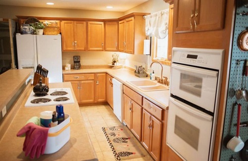 Afton House | Top-Rated French Hen at Hidden Creek Estates - Pet Friendly Stay