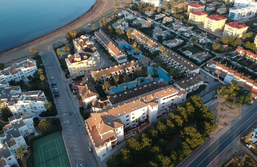 Denia House | Seaside Bliss: Atlantic Bungalow with Ocean Views & Spa
