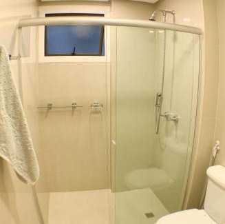 Barra Sul Apartment | Oceanfront Retreat with Space and Comfort for All