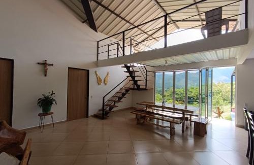 Garzon House | Relaxing Retreat at Fresca Casa de Descanso in La Jagua