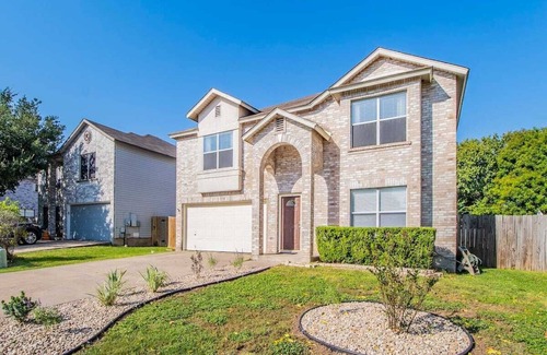 Round Rock House | Immaculate & Cozy Retreat in Round Rock - 10/10 Guest Rated