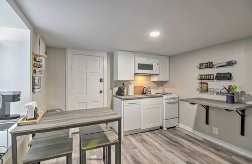 Longmont Apartment | Modern Downtown Longmont Retreat - Steps from Main Street!