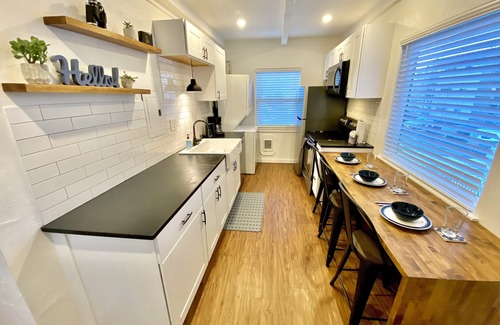 Wildernest Condo | Modern Mountain Retreat with Hot Tub & Lake Views, Rated 9.8