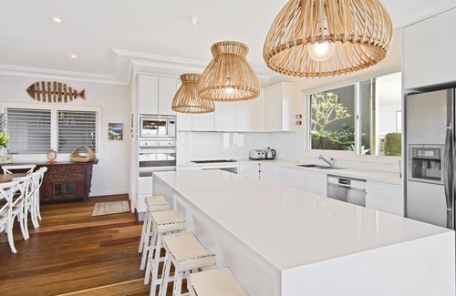Freshwater House | Unwind at Freshwater Beach Living with Ocean Views & Spa