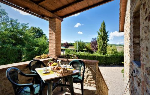 Casole d'Elsa Apartment | Discover Family-Friendly Comfort at Fresia Hotel