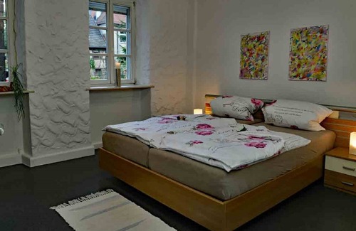 Mellrichstadt Apartment | Cozy Two-Bedroom Apartment with Lake View and Spa