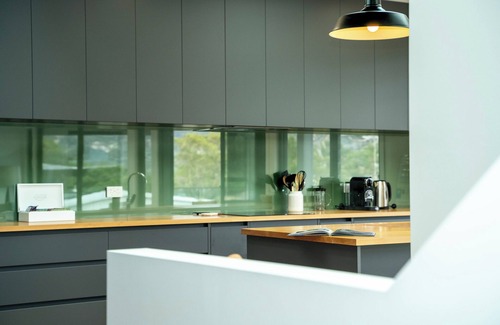 Coles Bay House | Freycinet On The Bay - Freycinet Holiday Houses