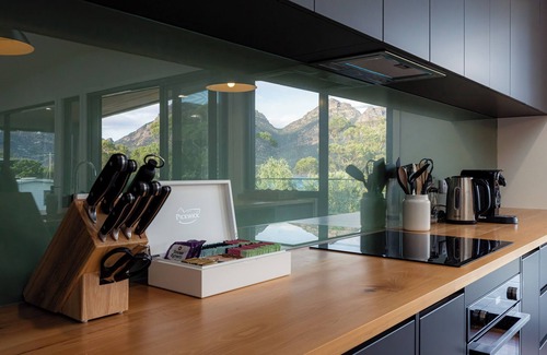 Coles Bay House | Freycinet On The Bay - Freycinet Holiday Houses