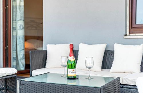 Ostrach Apartment | Fribo