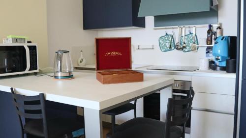 San Giorgio a Cremano House | Family-Friendly Frida: Guest Rated 9.2/10 for Comfort
