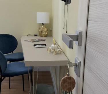 San Giorgio a Cremano House | Family-Friendly Frida: Guest Rated 9.2/10 for Comfort