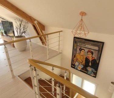 Bievres Apartment | Inviting House with Garden: Family-Friendly Retreat