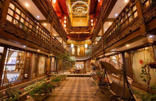 Gucheng Hotel | Exceptional Sifat Viewing Inn with Pool & Family-Friendly Vibes