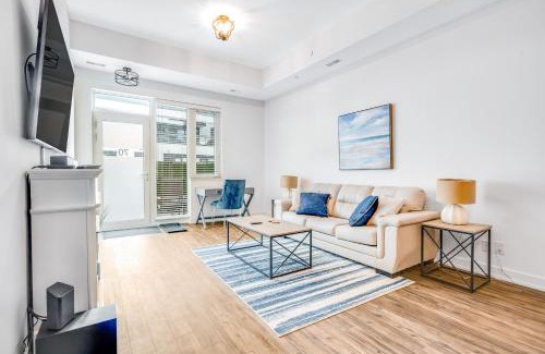 Innisfil Hotel | Seaside Retreat at Friday Harbour - Unit 70 with Private Beach