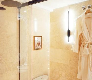 Delicias Apartment | Pet-Friendly Retreat at Fridda House Atocha Madrid