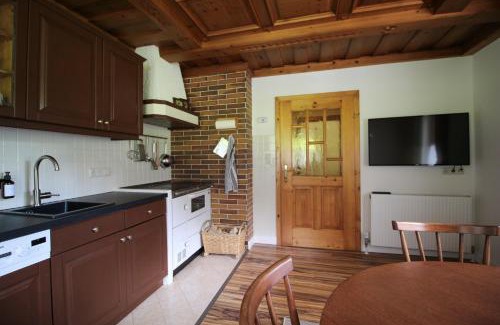 Abtenau Apartment | Unmatched Comfort at Frieda's Platzl - Family Friendly Stay