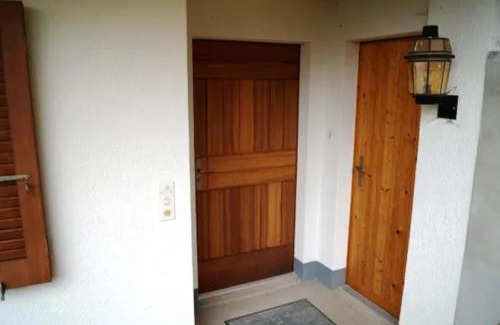 Beatenberg Apartment | Friedmatte: Breathtaking Ocean View & Dining Experience