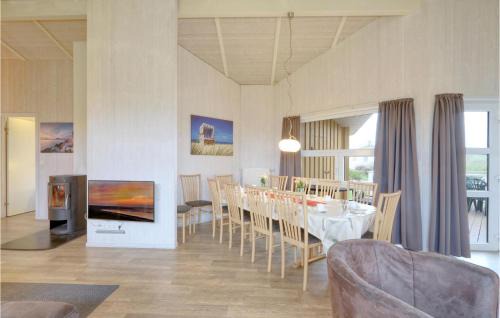 Friedrichskoog House | Indulge at Friedrichskoog-strandpark 17 with Pool Access