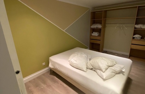 Aix-en-Provence Apartment | Serene Retreat 10 Minutes from the Rotunda, Child Friendly