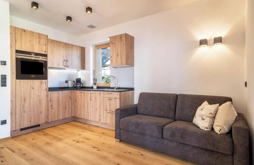 Andriano Apartment | Cozy Apartment "Lärche im Nockerhof" with Mountain Views