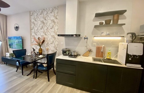 Van Giang Apartment | Inviting Friendly House QMP - Ecopark with Ocean Views