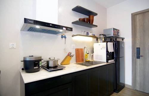Van Giang Apartment | Inviting Friendly House QMP - Ecopark with Ocean Views