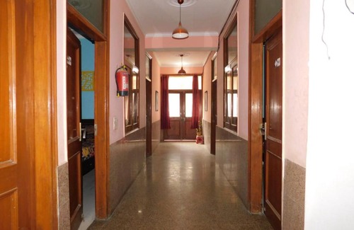 Baraula Hotel | Budget-Friendly Friends Home Stay with Breakfast & Child Care