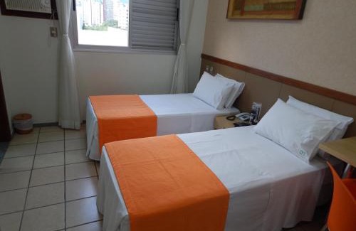Floresta Hotel | Frimas Hotel: Family-Friendly Stay with Kitchen & Breakfast