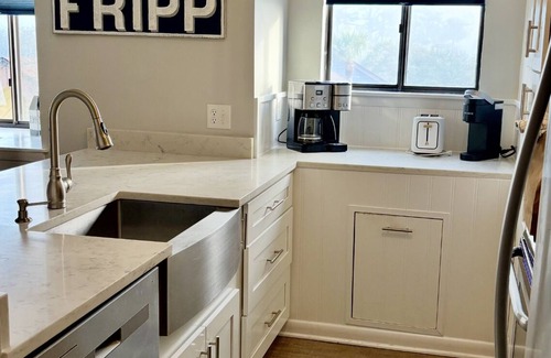 Saint Helena Island Condo | FRIPPNOUT'RAGEOUS Fripp Island Condo with OUTRAGEOUS Marsh Views! n