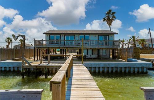 Rockport House | Family-Friendly Frisco Flats with Hot Tub Access