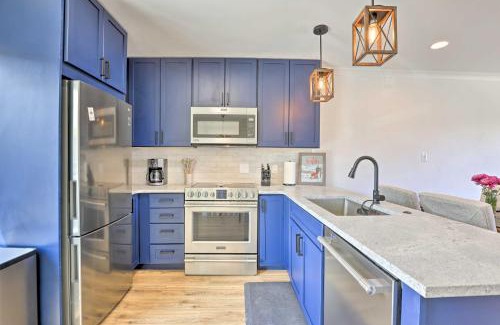 Frisco House | Ideal Frisco Townhome with Fireplace Near Main Street!