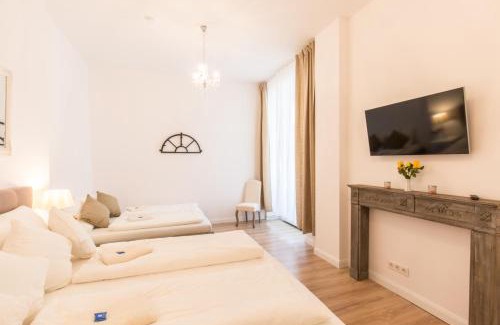 Schoeneberg Apartment | Discover Family-Friendly Comfort at Apartment Fritz