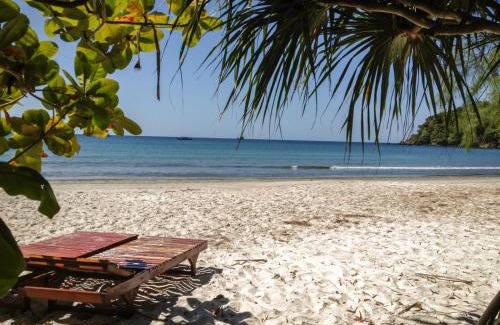 Ranong Resort | Beachfront Retreat at Frog Beach House with Ocean Views