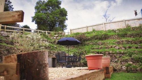 Llangennith House | Cozy Frog Lane Cottages: Pet & Child Friendly Retreats