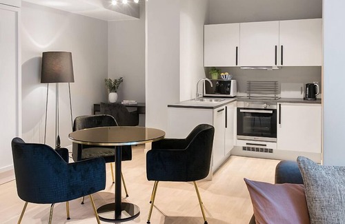 Frogner Apartment | Modern Comfort at Frogner House - Bygdøy Allé, Rated 8.6/10