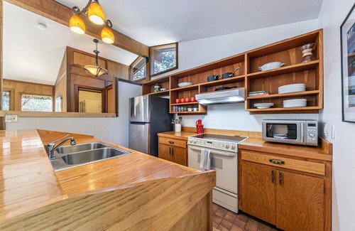 Olympic Valley House | Front and Center at Palisades by Tahoe Getaways - 3BR, Walk to Palisades!