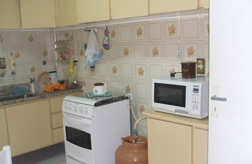 Asturias Apartment | Cozy 2-Bedroom Apartment with Balcony in Asturias-Guaruja