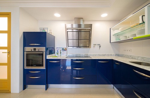 Coveta Fuma Apartment | Family-Friendly 3-Bed Apartment with Spa & Hot Tub Access