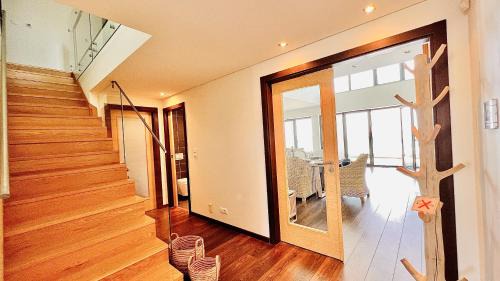 Costa de Caparica Apartment | Oceanfront Penthouse with Stunning Sea Views in Caparica