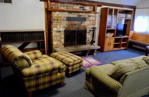 Ashford Other | Convenient Front Lodge at Rainier, Close to Park Entrance