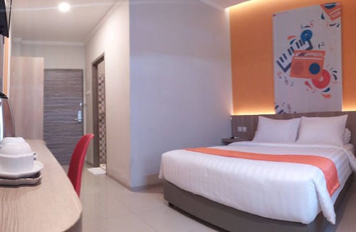 Waena Hotel | Budget-Friendly Stay at Front One Budget Abepura Hotel