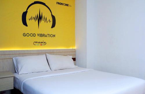 Sidoarjo Hotel | Discover Front One Inn Sidoarjo with Complimentary Breakfast