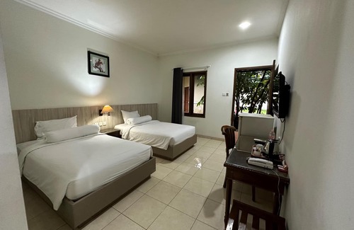 Temanggung Hotel | Discover Front One Resort Indraloka Temanggung: Family Oasis