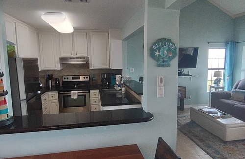 Galveston House | Front Row Beach Home: Your Ocean View Paradise Awaits