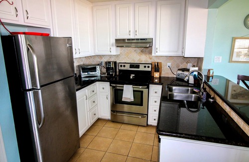 Galveston House | Front Row Beach Home: Your Ocean View Paradise Awaits