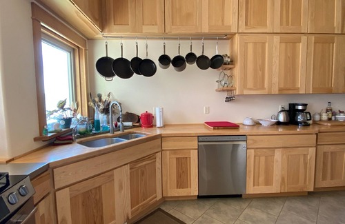 Seward House | Front Row Bed and Breakfast: Rated 9.6, Spa & Restaurant Included
