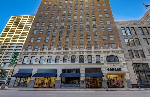 Downtown Fort Worth Apartment | Historic Electric Building Apartments in Downtown Fort Worth