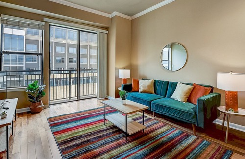 Cityplace Apartment | FRONTDESK Oakwood Residence Apts Uptown Dallas
